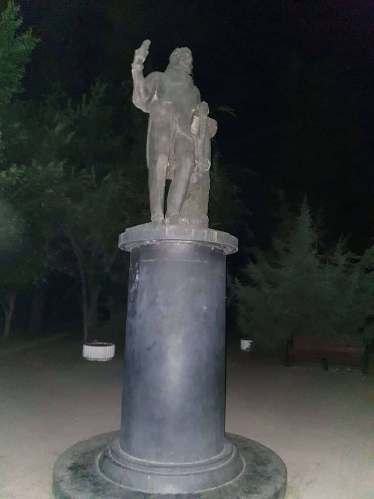 Pushkin Monument, Baku