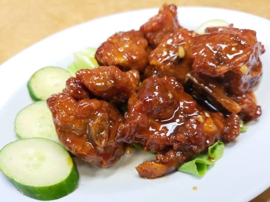 Unique Multi-Level Dining