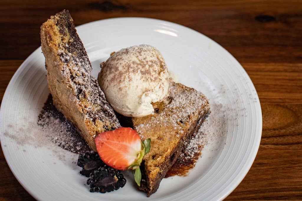 Riverside Dining Ambiance