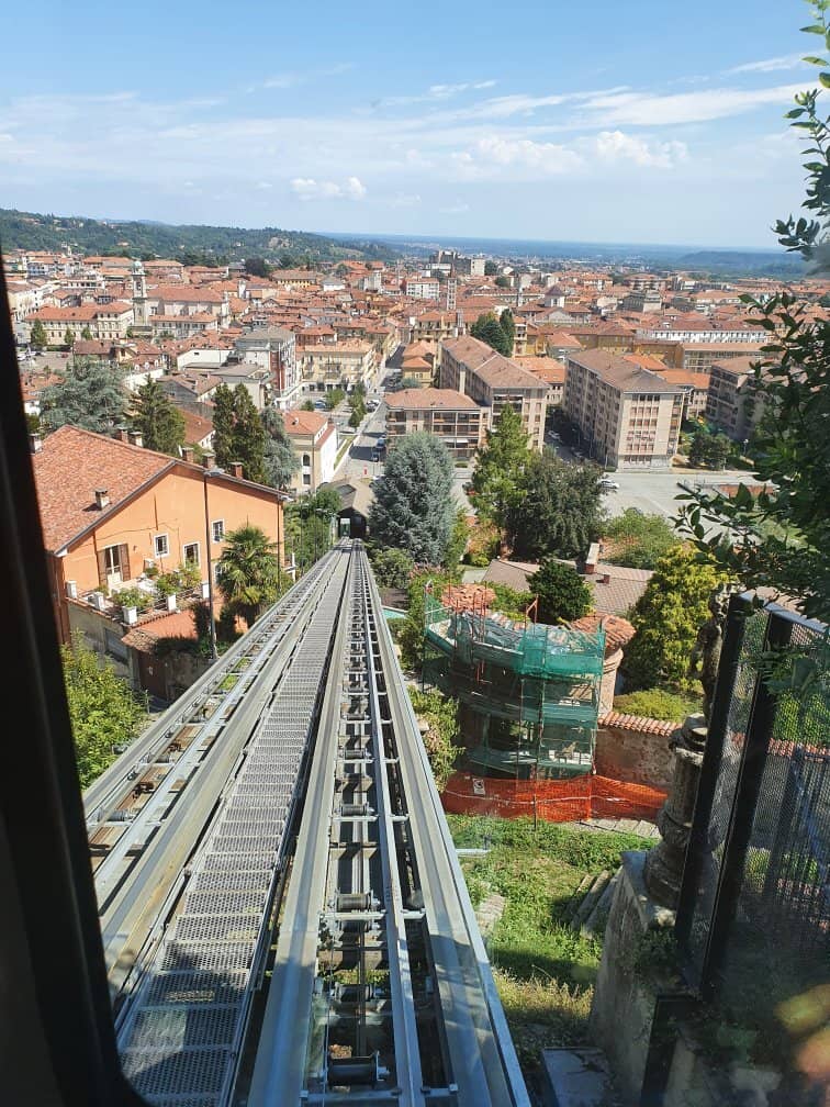 Vertical photo
