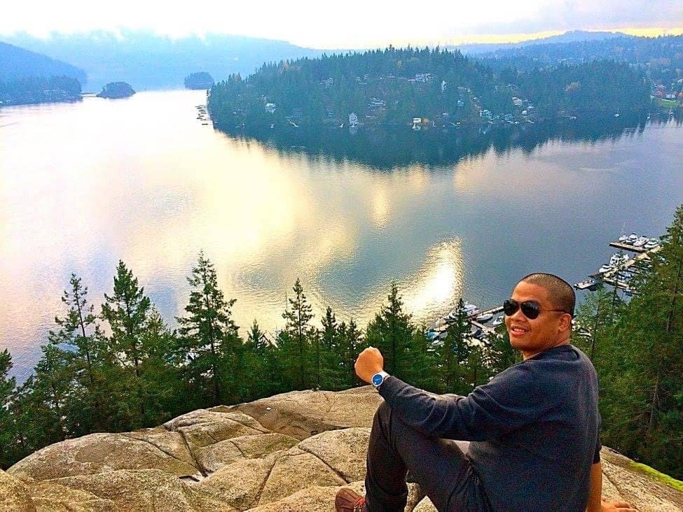 Deep Cove Village Exploration