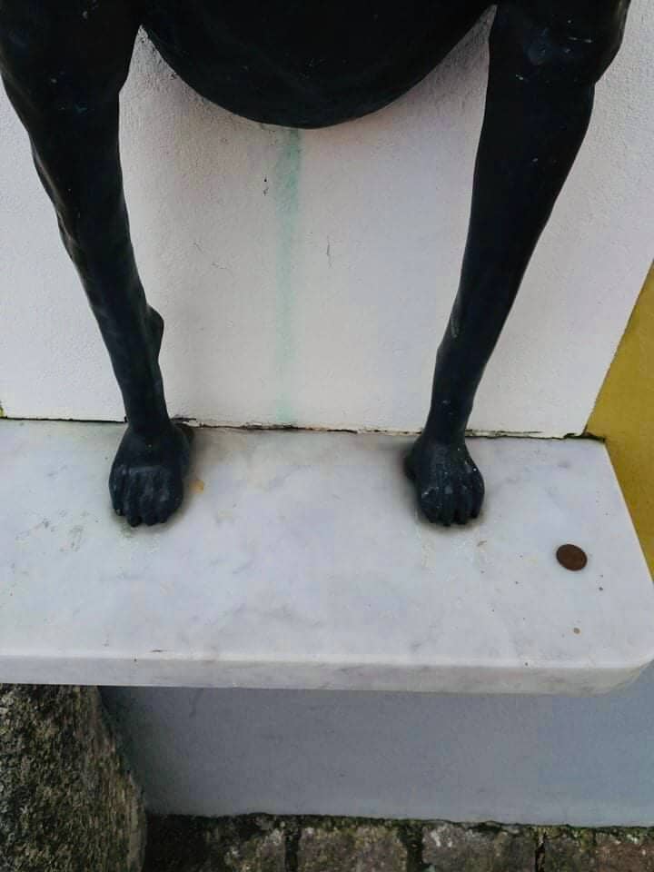 Vertical photo