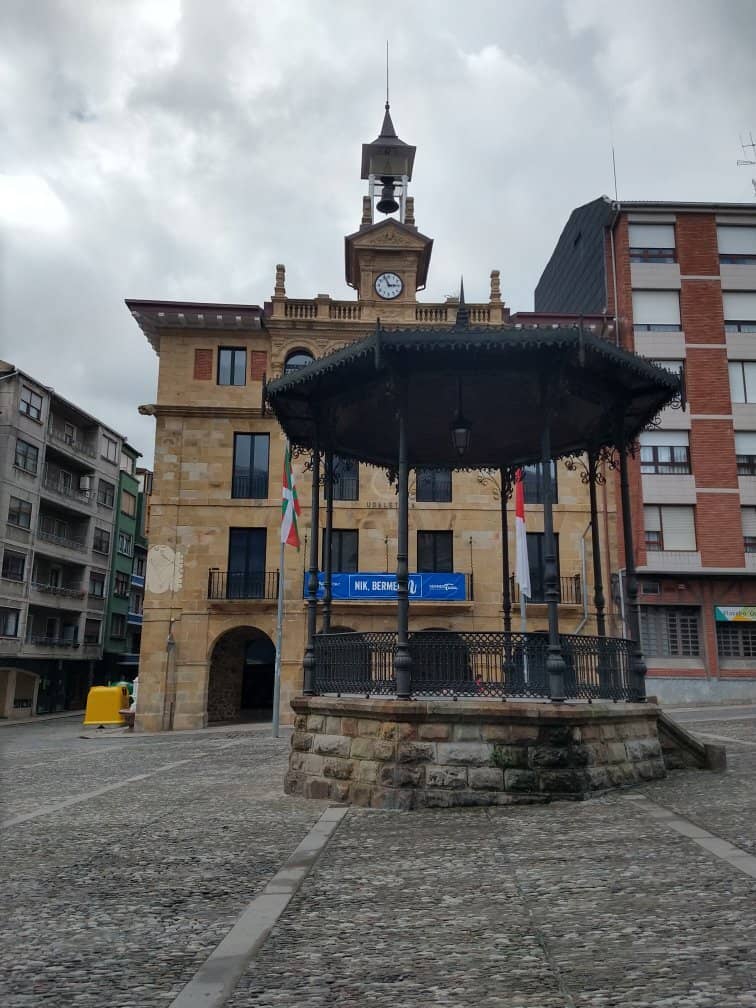 Vertical photo