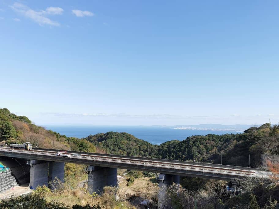 Co-ed Mud Bath Option