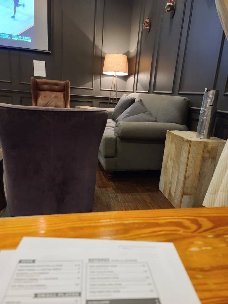 Signature Carolina Dog