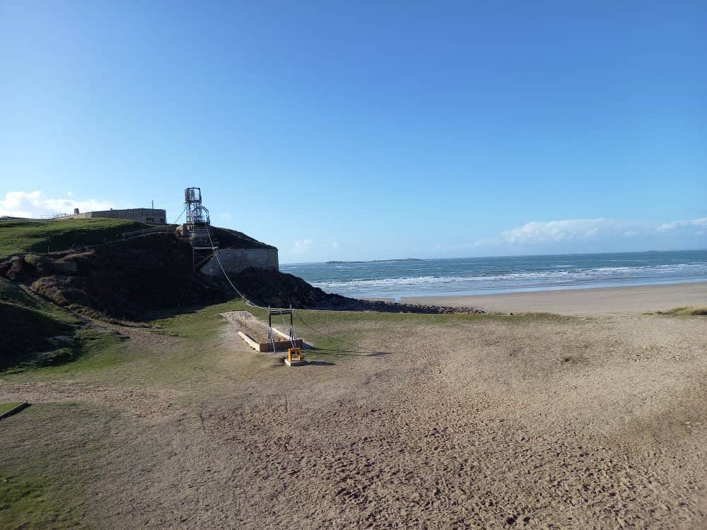 The Isthmus & Tire-Bouchon