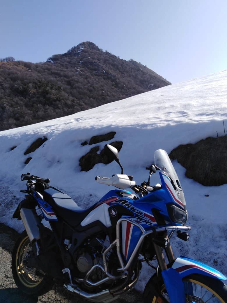 Tranquil Mountain Escape