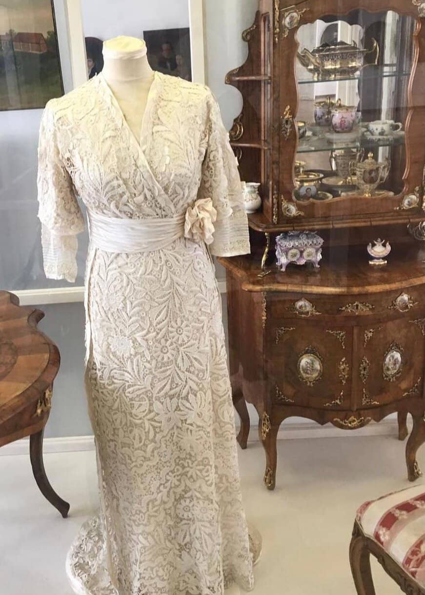 Oleg's Palace Exhibits