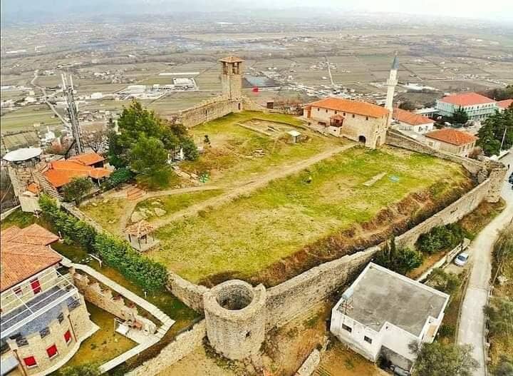 Castle Cafes