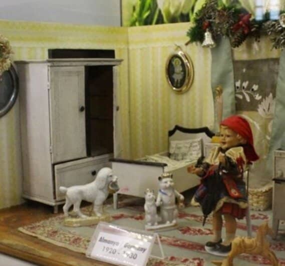 Historic Harbor Setting