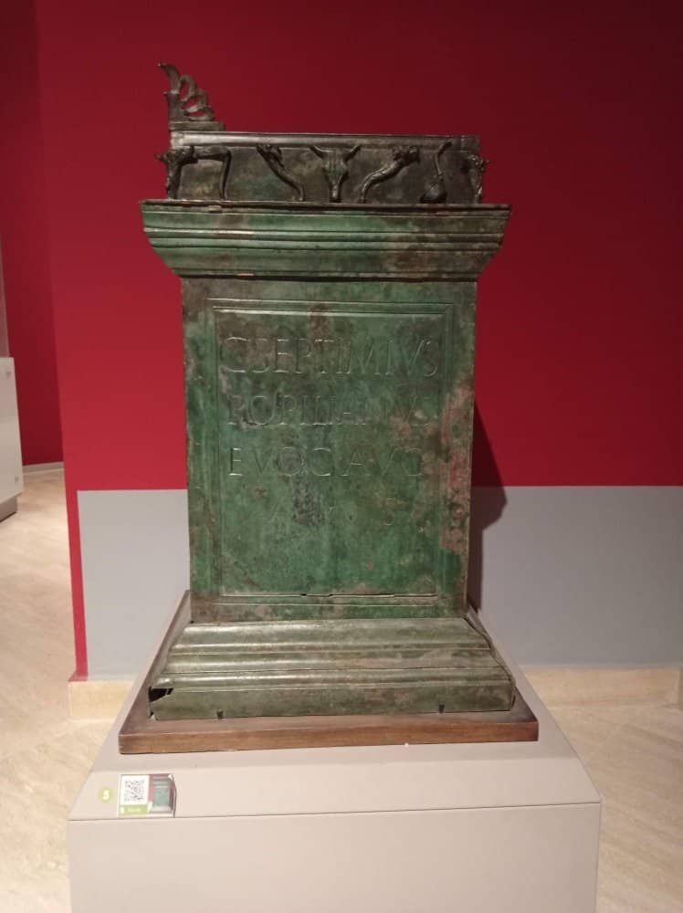 Roman Statues