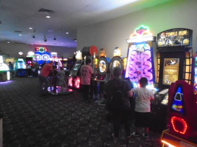 Buffet Dining