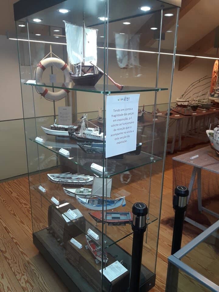 Photographic & Art Exhibitions