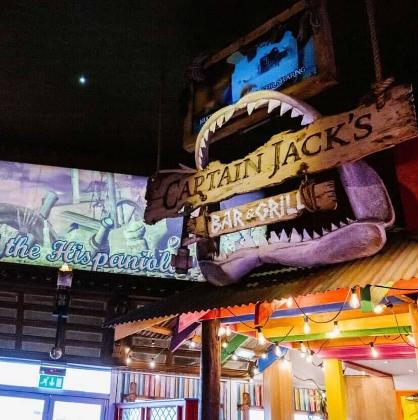 Coral Harbour Kitchen & Bar