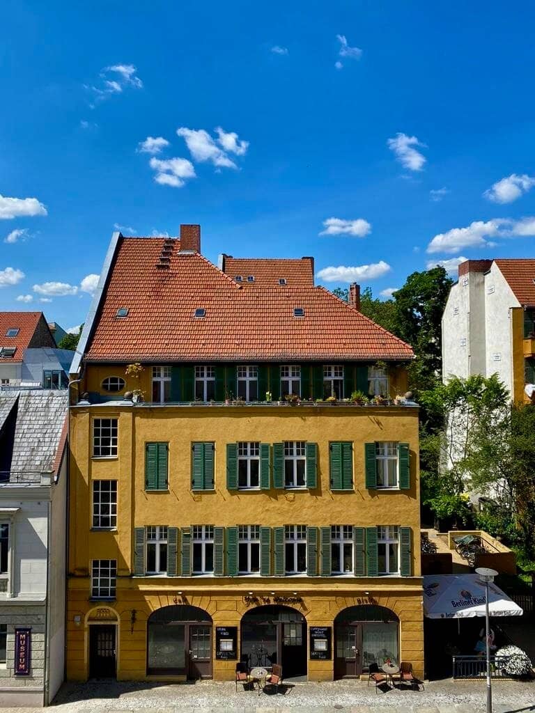 Vegan Delights & Berlin Classics