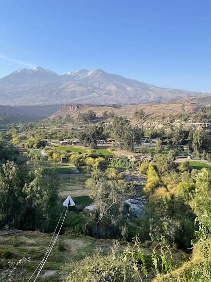 7 Vientos Floating Restaurant