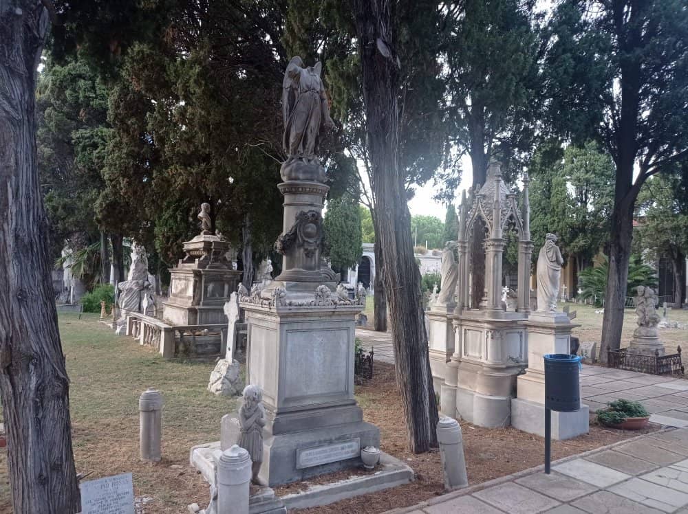 Artistic Mausoleums