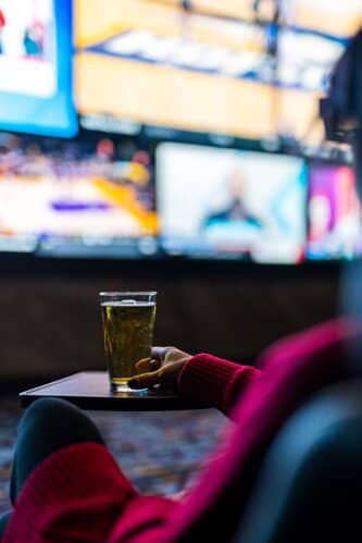 Signature Nachos & Burgers