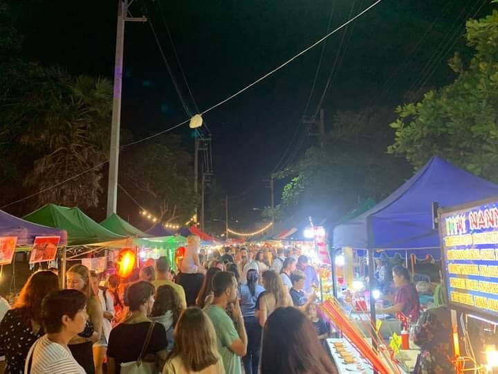 Charming Beachfront Dining