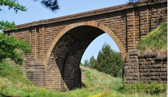 Mount Macedon Memorial Cross