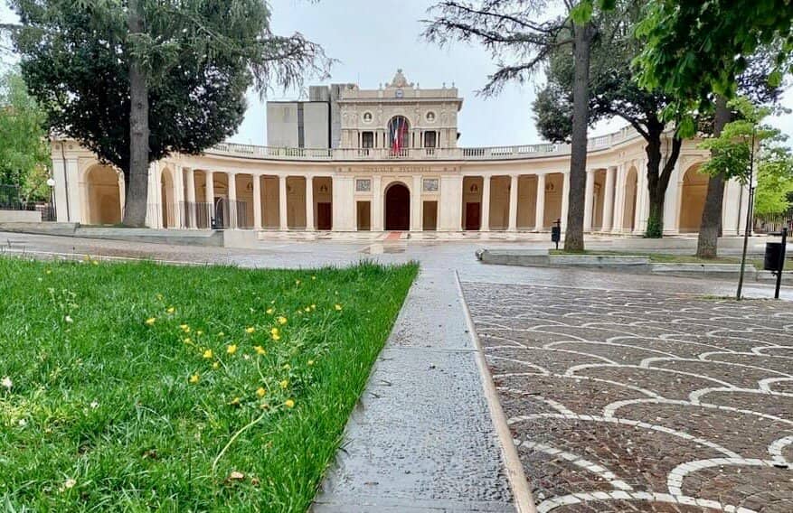 Underground Conference Hall