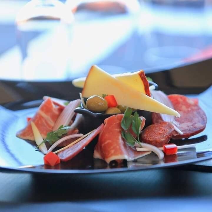 Charming Gastropub Atmosphere