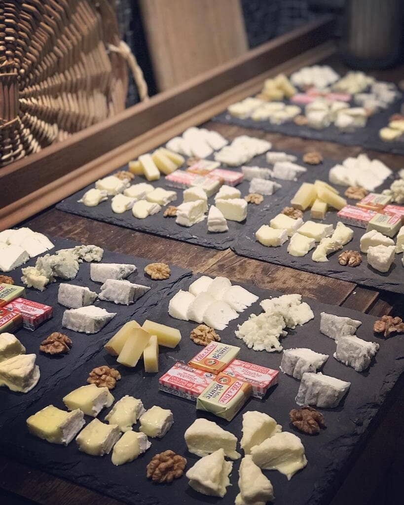 Expert-Led Wine Tastings