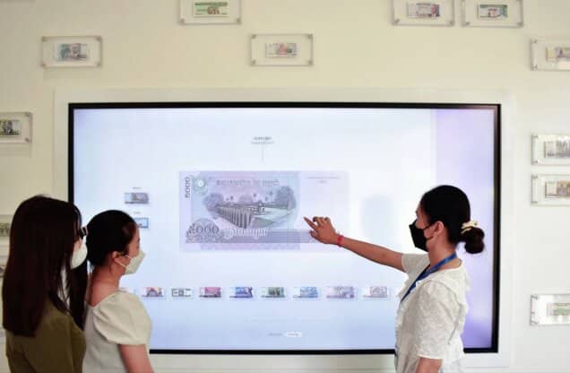 Interactive Learning Games