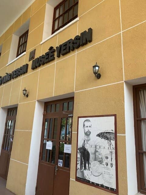 Alexandre Yersin Monument