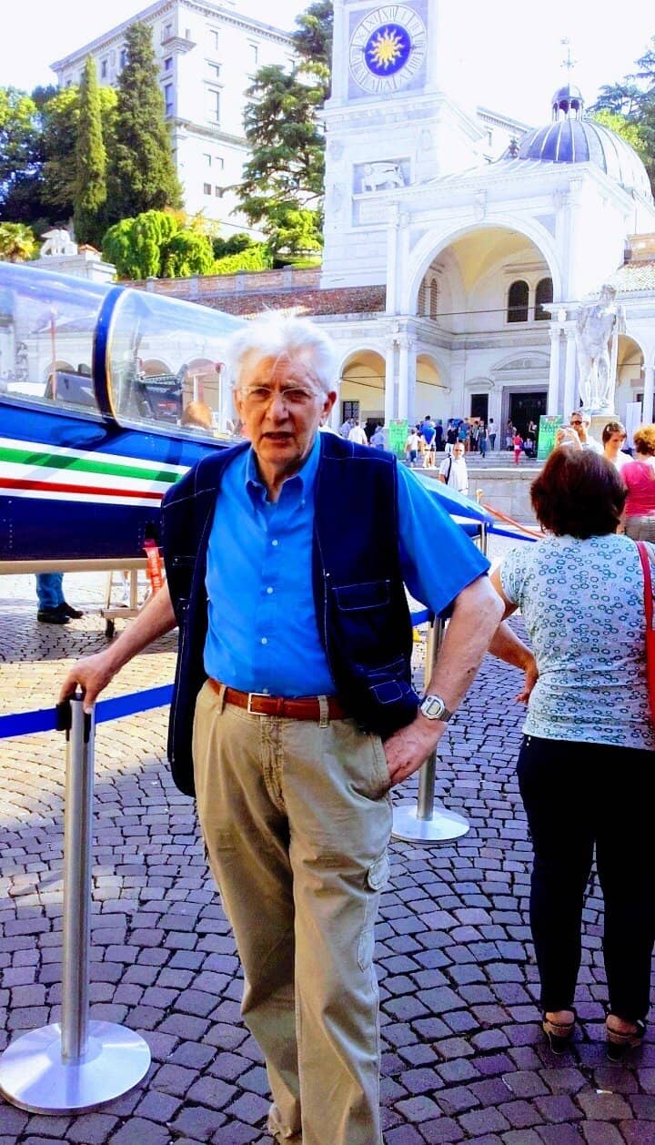 The Loggia's Architecture