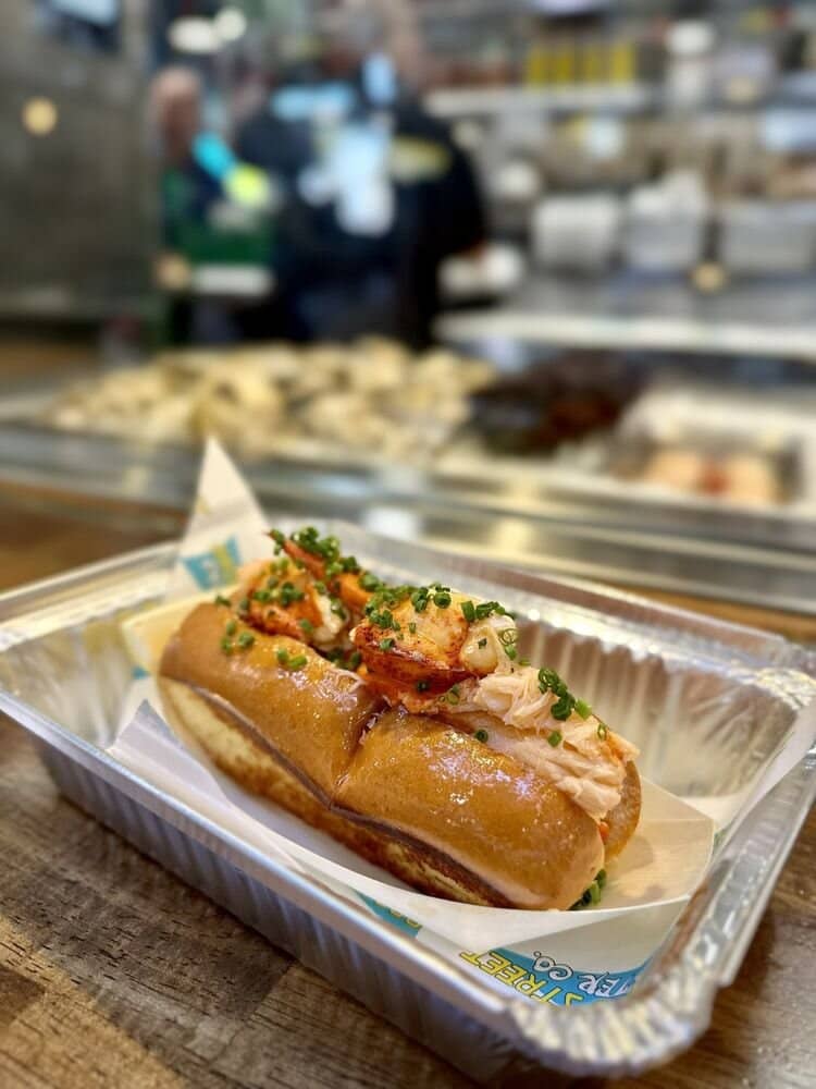 Fresh Oysters Galore