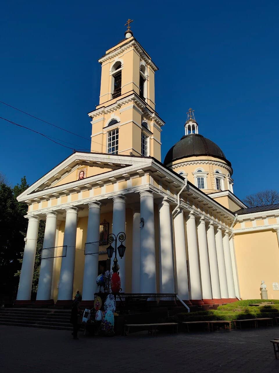 Peaceful Park Setting