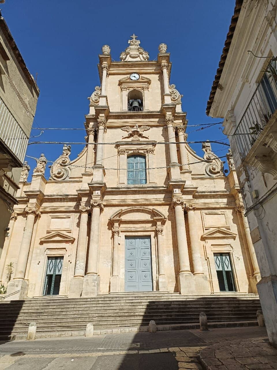 Vertical photo