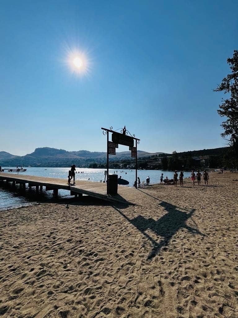 Kal Beach Pier