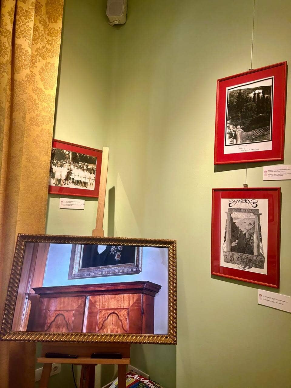 Milena Pavlović Barili Exhibition