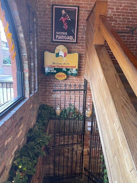 Signature Spaghetti & Tiramisu