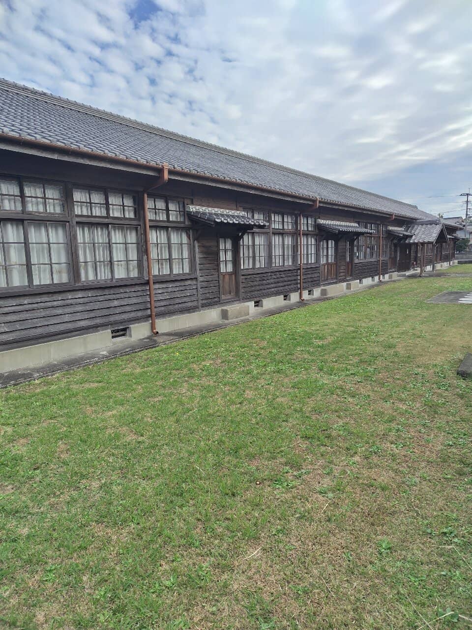 Charming On-site Cafe