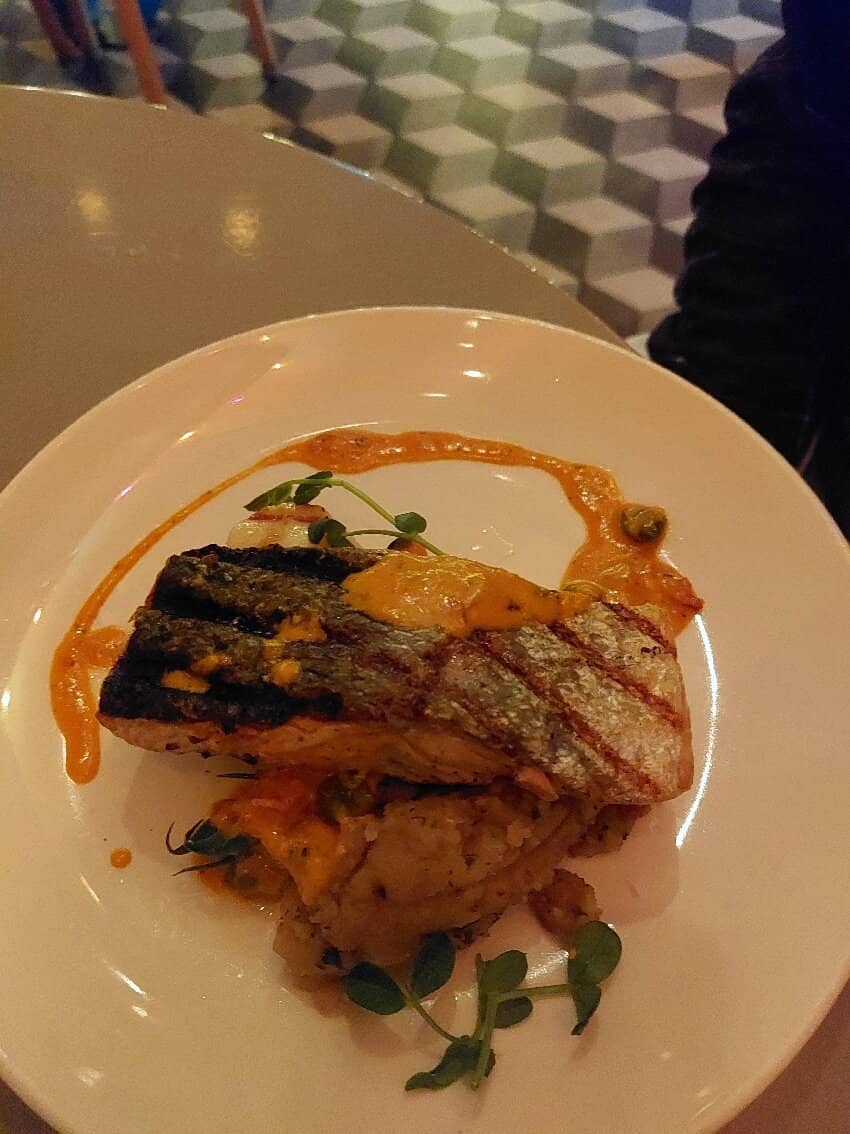 Cozy & Warm Atmosphere