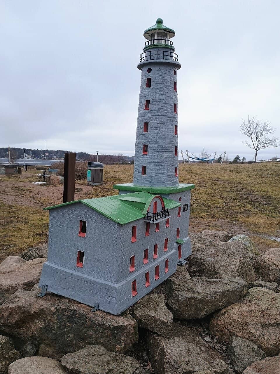 Mini Lighthouses
