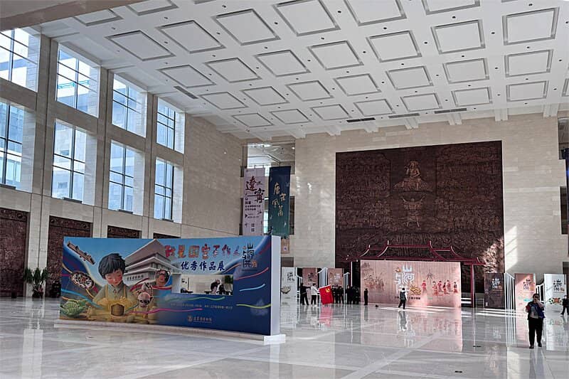 Ancient Ceramics Collection