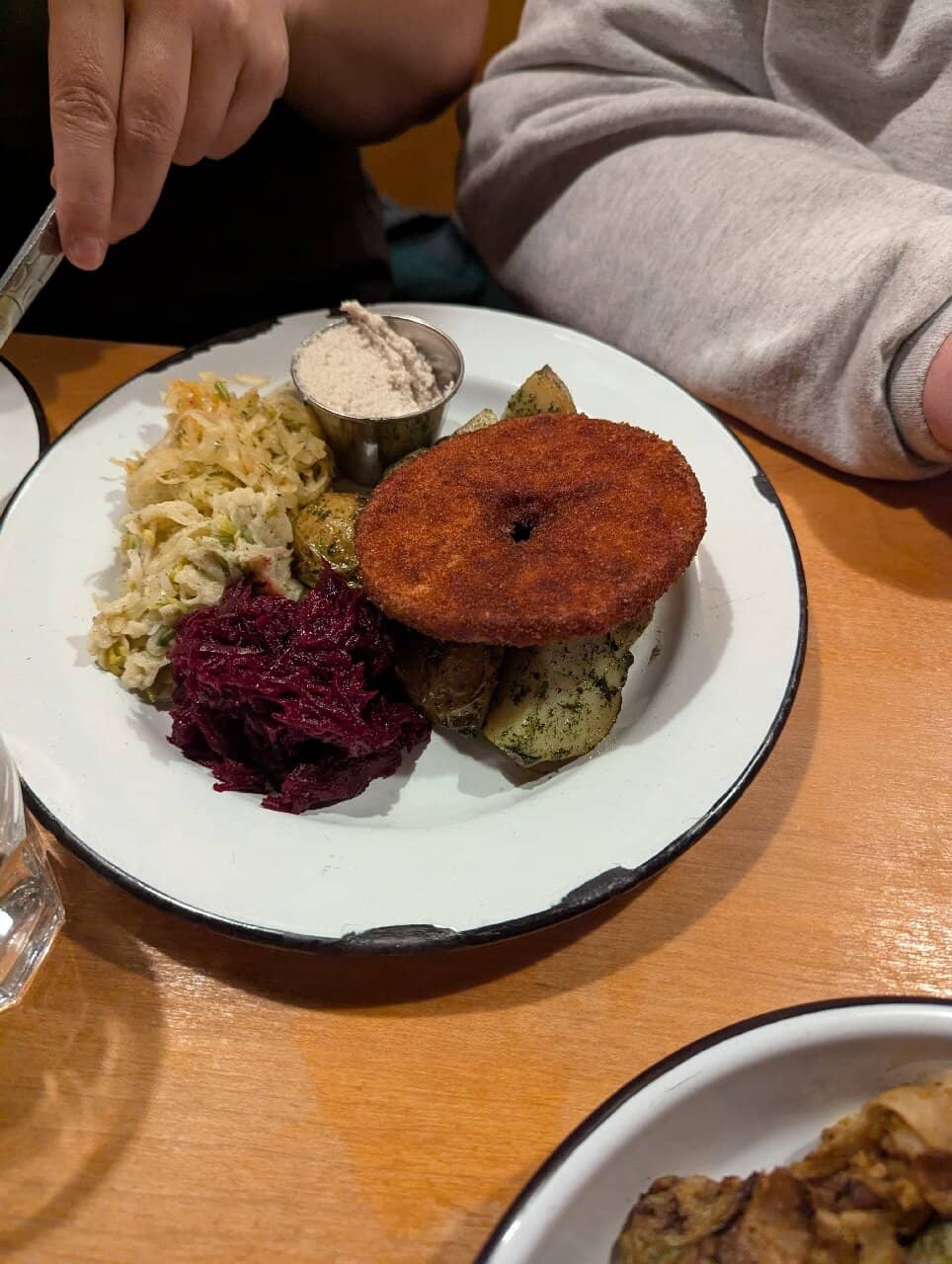 Cozy Ambiance & Creative Cocktails