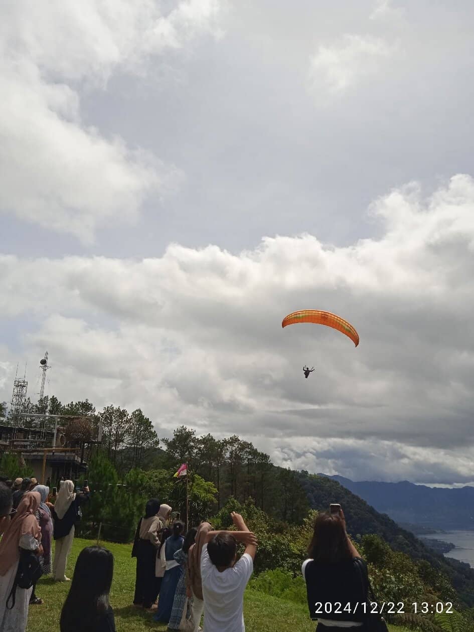 Paragliding Adventure