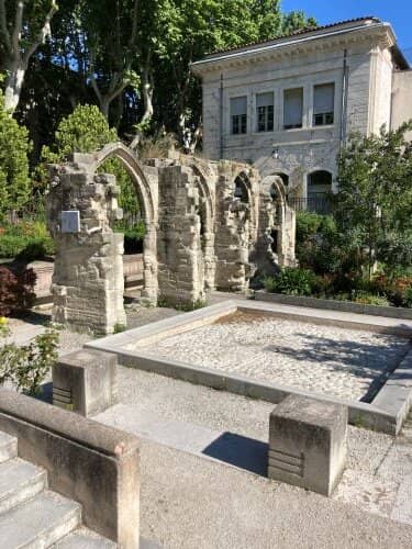 14th Century Architecture