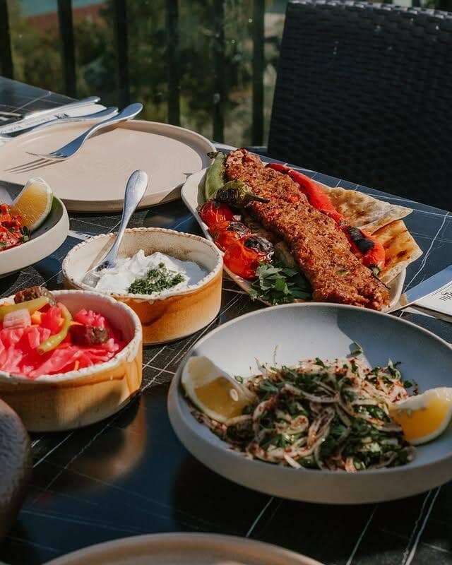 Meze & Sundowner Experience