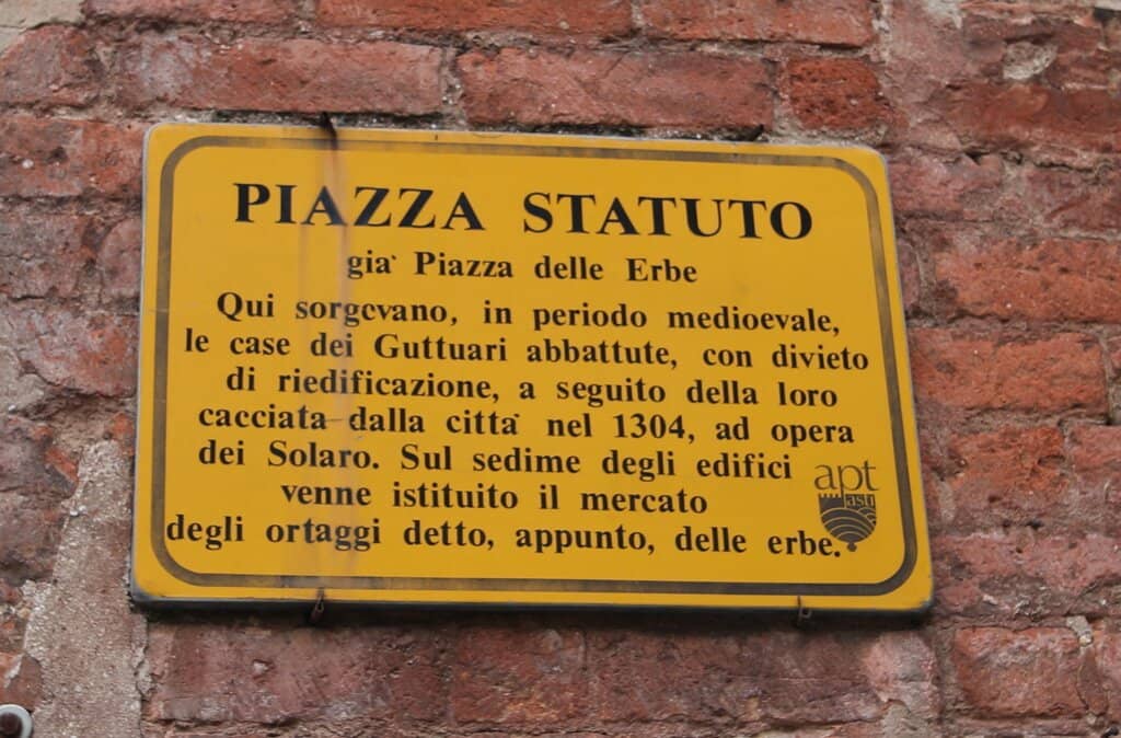 Ememem's 'Crepe' Art