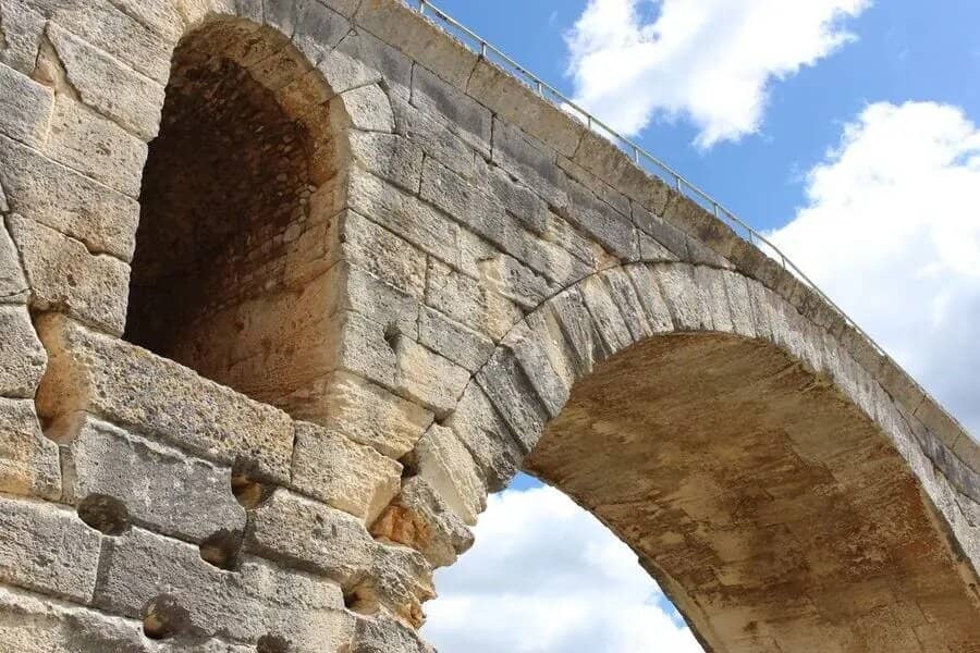 Via Domitia Connection