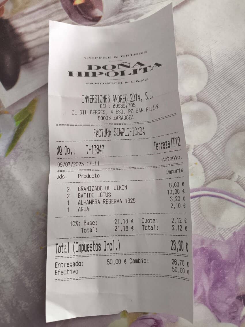 Pet-Friendly Outdoor Seating