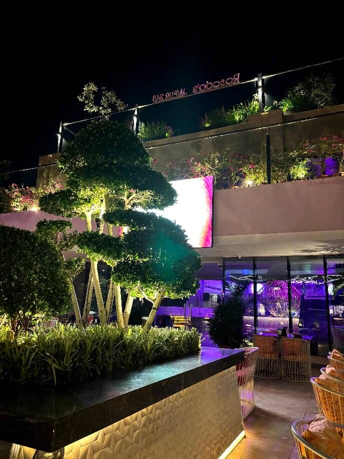 Customized Platters & Global Flavors