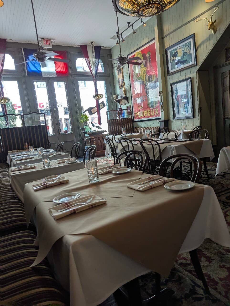 Craft Cocktails and Wine Selection