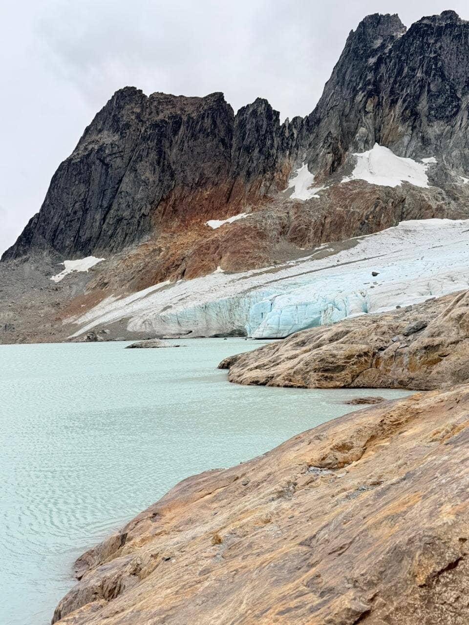 Ojo del Albino Glacier